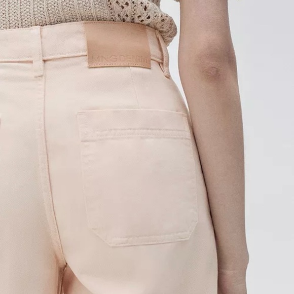 NWT MANGO
Women's High-Rise Wide Leg Jeans - Picture 5 of 9